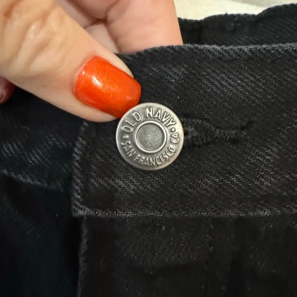 * ❤️OLD NAVY LIGHTLY DISTRESSED  BLACK HIGH-RISE/SLOUCHY STRAIGHT JEANS  6 TALL - Picture 3 of 7